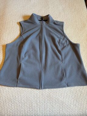 Westbound Women’s Blue Zip Up Vest